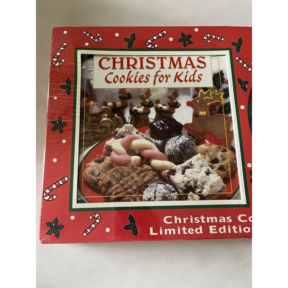 Rudolph the Red Nosed Reindeer Christmas Cookies for Kids Cookbook Cookie Plate - Picture 2 of 7